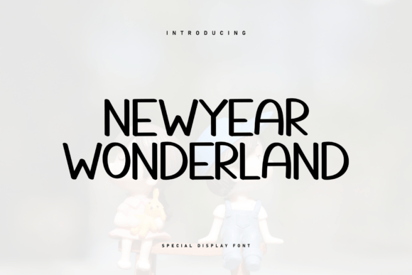Newyear Wonderland: A Handwritten Font for Heartfelt Design Projects